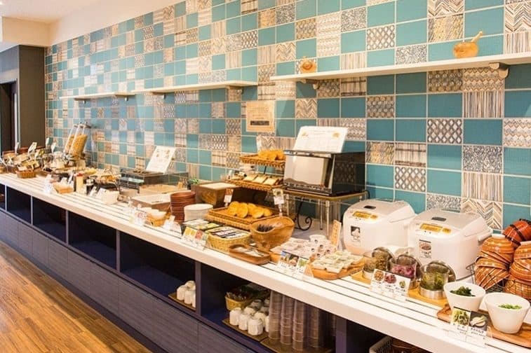 화양식 뷔페 조식