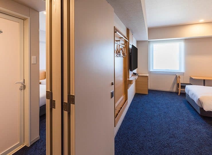 Connecting rooms for up to 4
