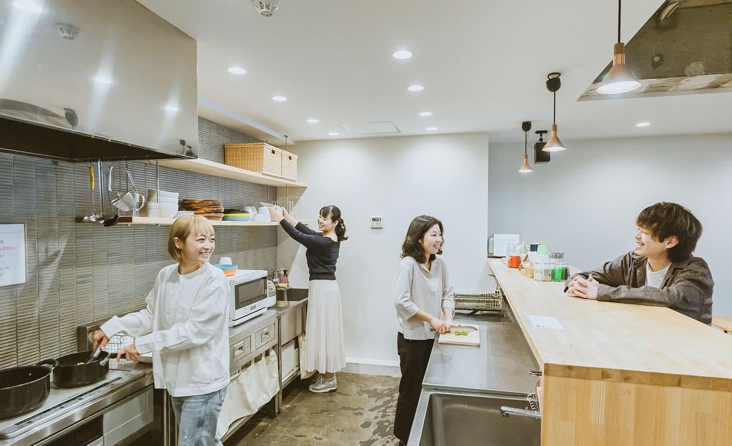 Shared guest kitchens