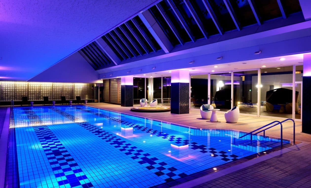 20m indoor pool