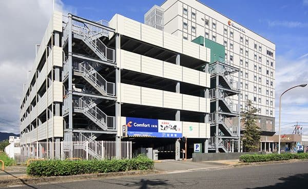 Free multi-level parking
