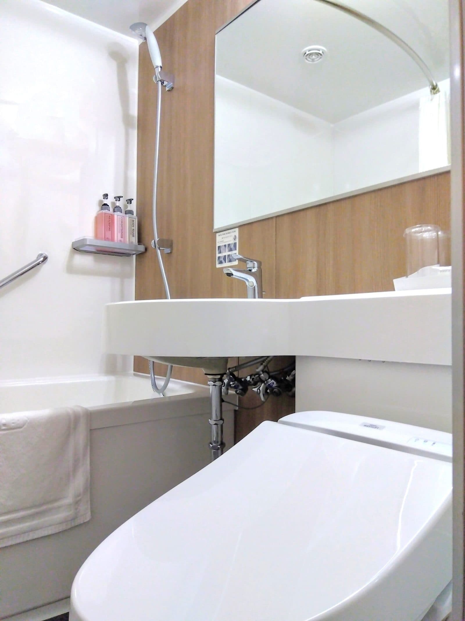 ReFa shower heads