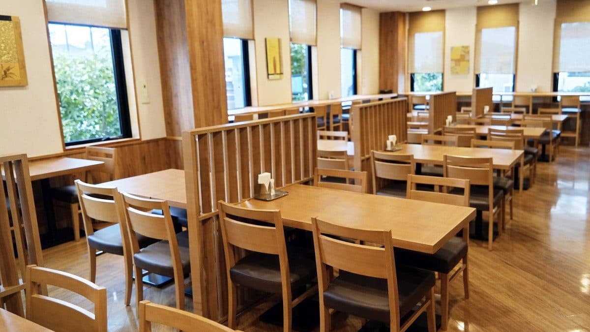Dinner restaurant