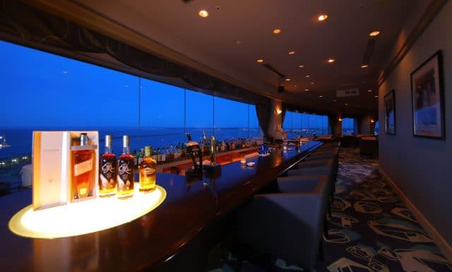 Bar Lounge Paddle on 12F