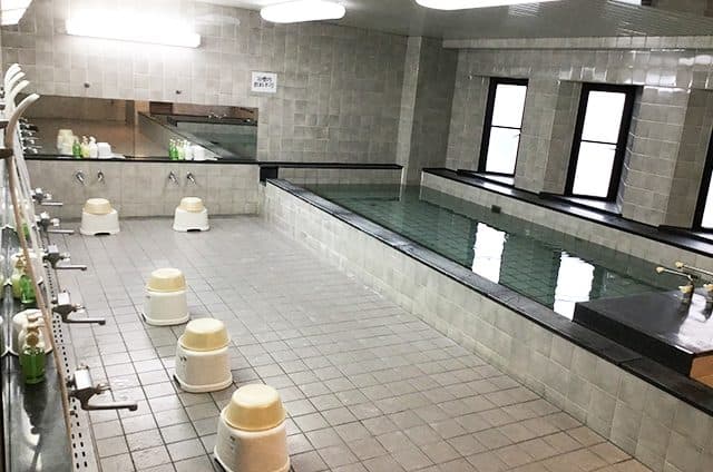 남녀 교대제 대욕장