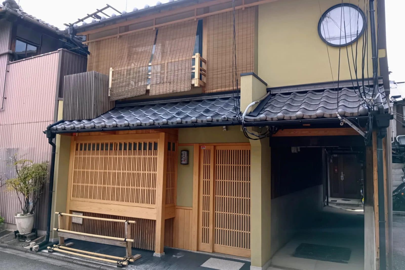 Entire machiya to yourselves