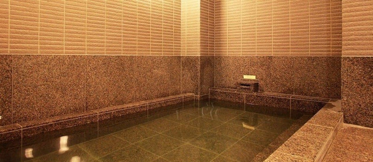 Men's and women's baths