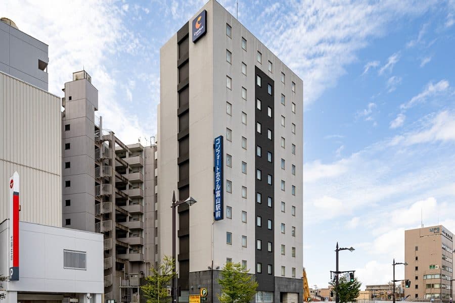 Comfort Hotel Toyama Ekimae