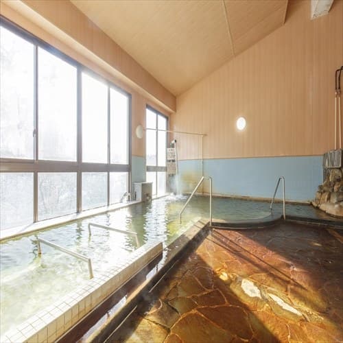 A Bath With Multiple Options