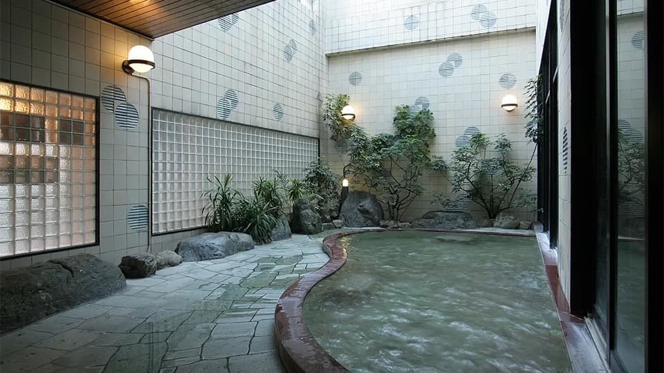 Rotenburo: Open-Air Bath