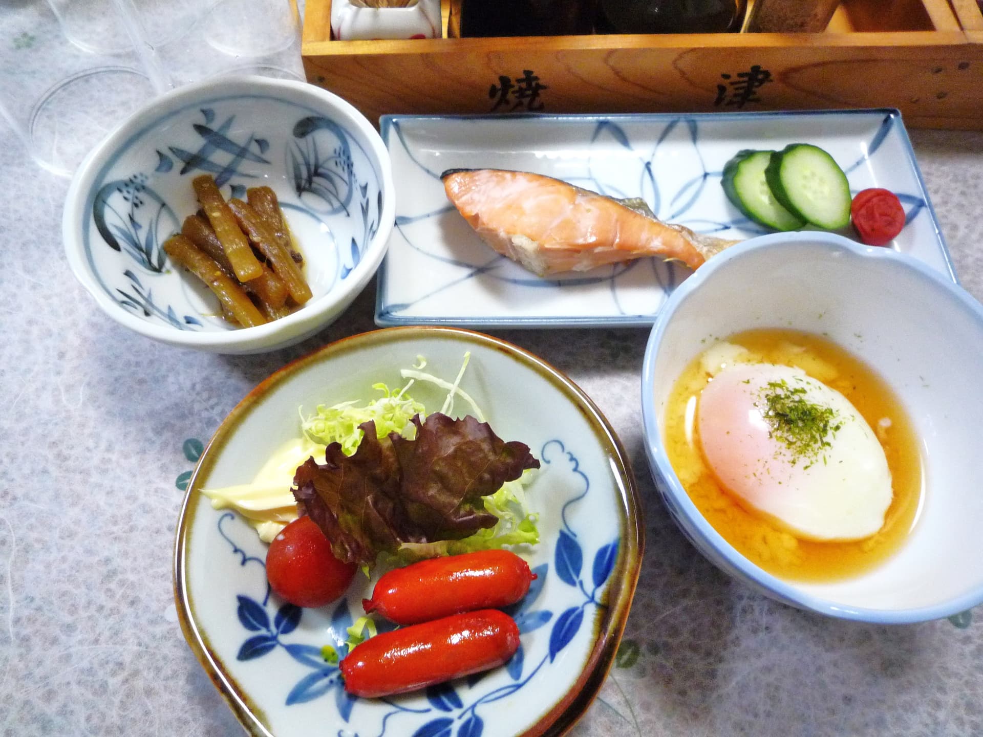 가다랑어포의 고장, 야이즈의 아침
