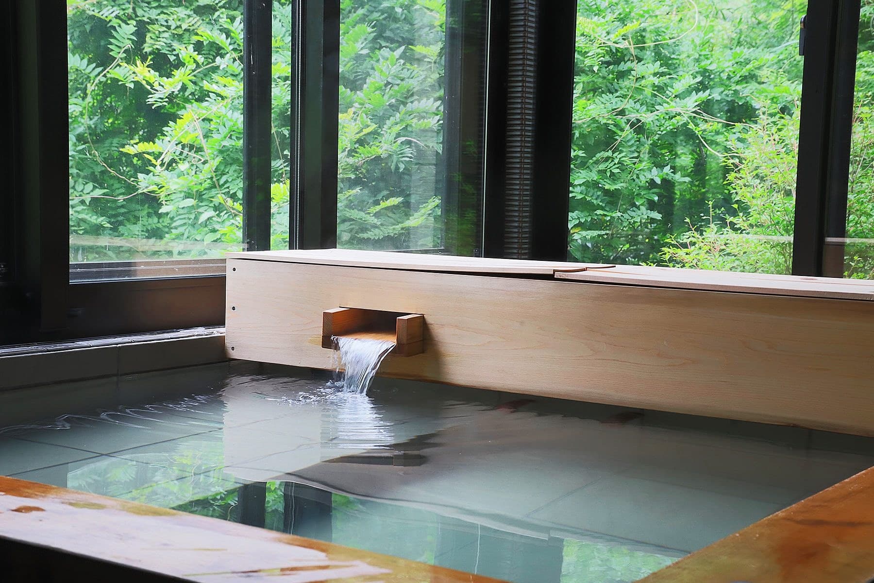 A Private Bath Just for Two