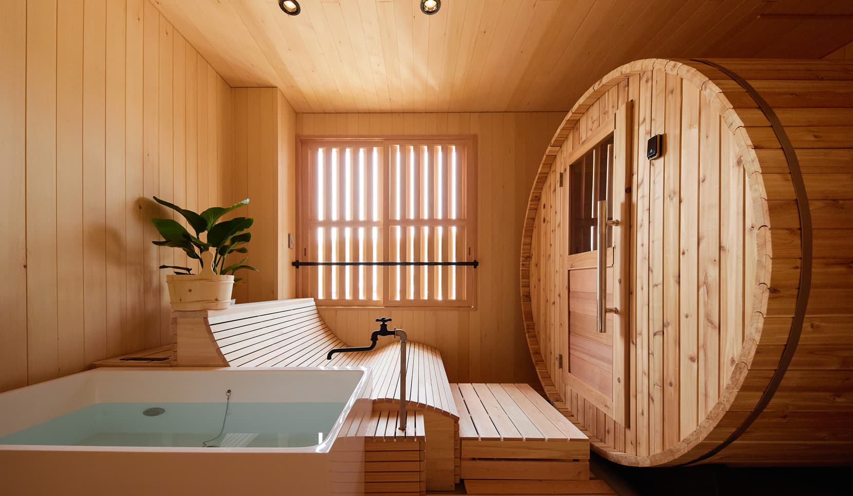 The 'Mubi' Bar and Finnish Sauna
