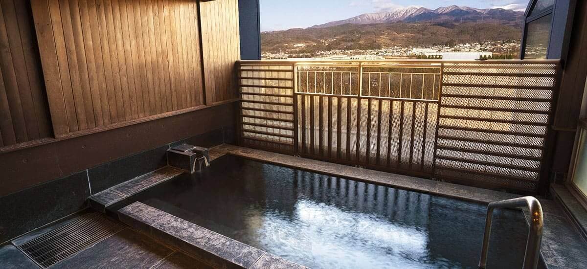 A Sodium-Sulfate Spring That Warms You Through