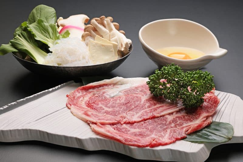조슈규와 아카기 토종닭 창작 요리