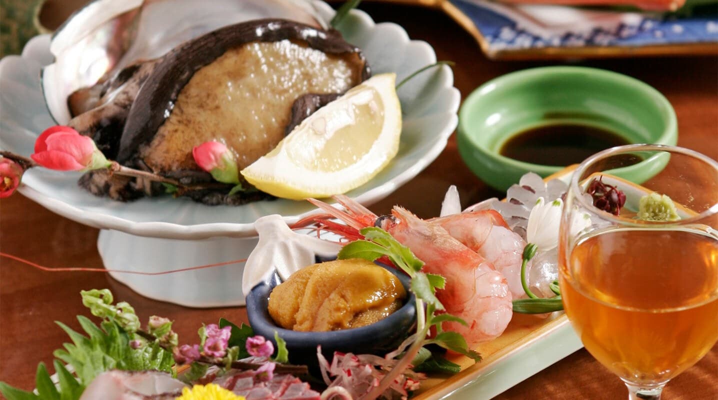 Kaiseki Cuisine Capturing Sado's Four Seasons