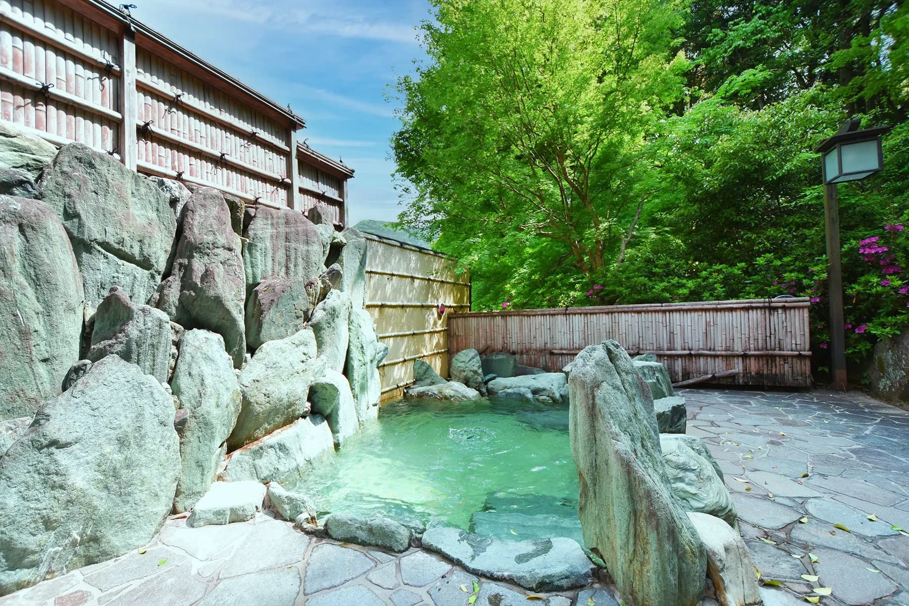 Rotenburo / Open-Air Bath