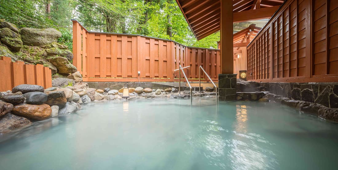 The Grand Bath Hozan-no-Yu and Its Open-Air Bath