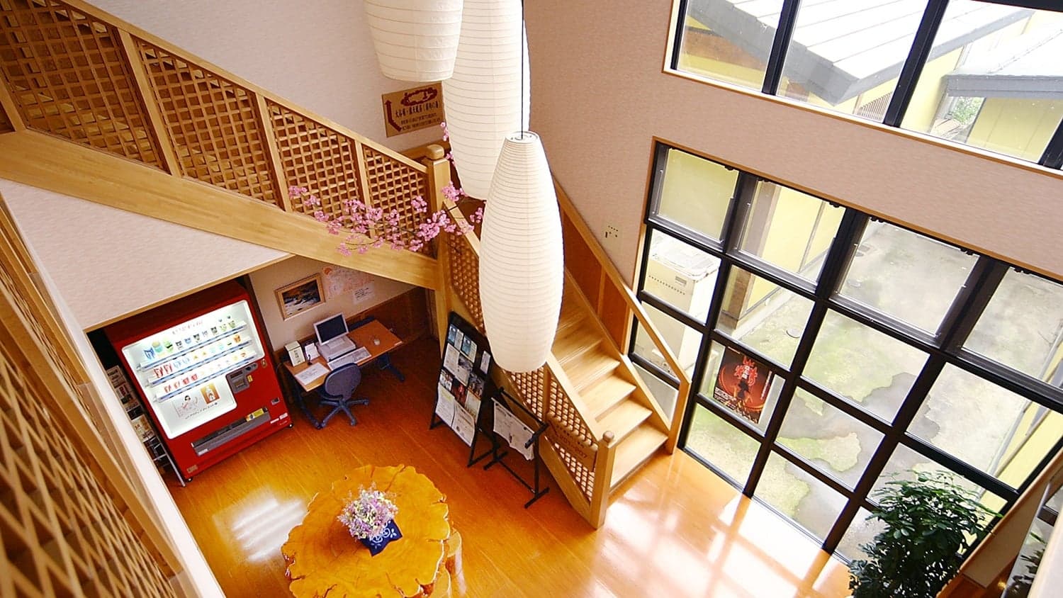Relaxing Common Areas and Easy Access