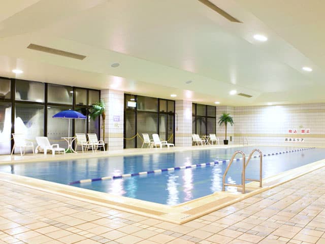A Year-Round Heated Pool & Kids' Paradise