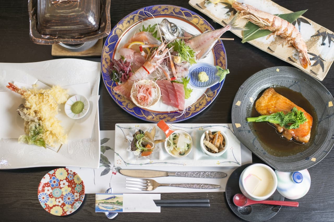 60 Years as Fish Wholesalers — Suruga Bay Seafood