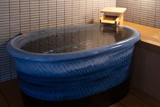 Sauna, Cold Bath, and Private Baths