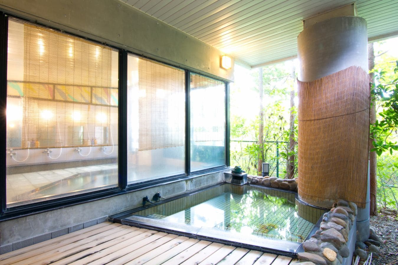 100% natural Tsunagi Onsen