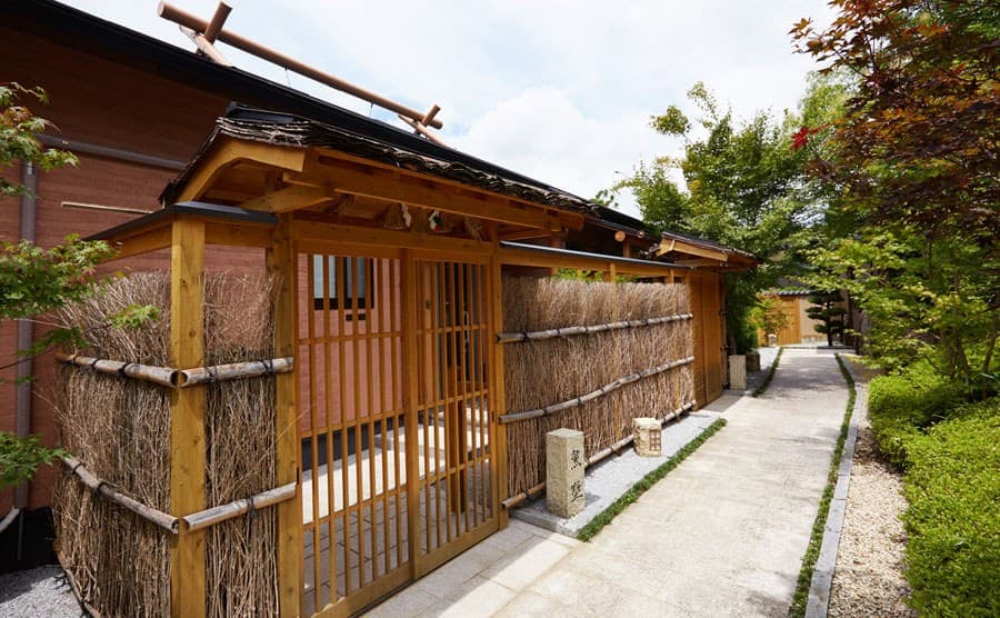 A Serene Exterior