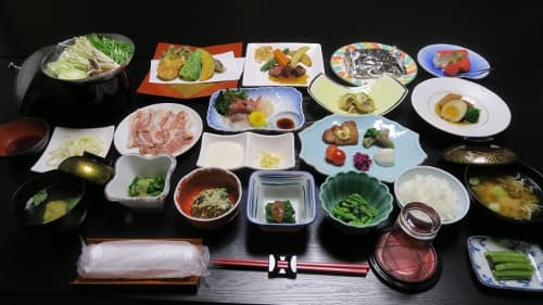 Seasonal, Local Kaiseki