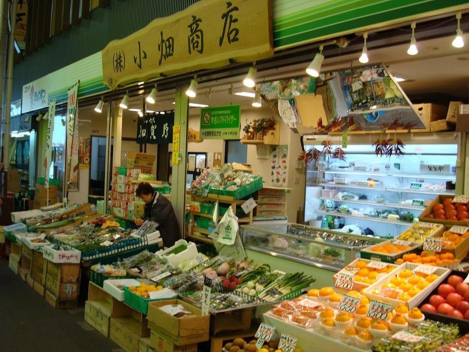 Omicho Market and Sights, All Within Walking Distance