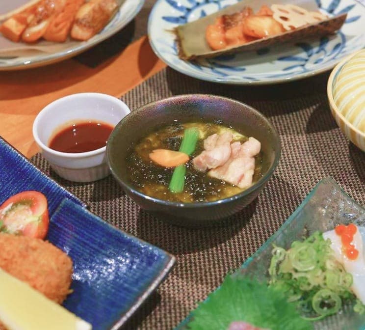 Cuisine Rich in the Island's Bounty