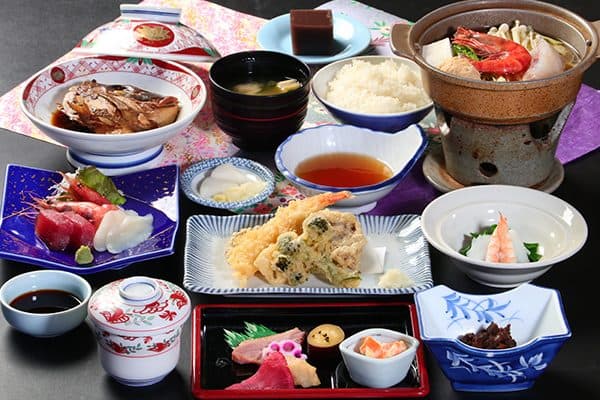 텃밭 채소로 차리는 계절 요리
