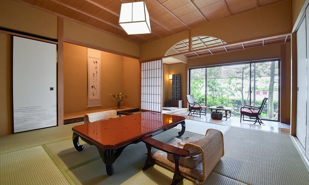 19 Rooms, Each Named for a Flower