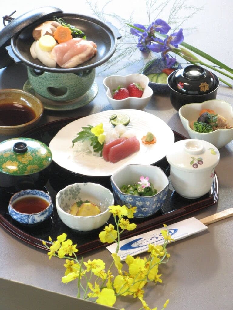 'Koku Gozen,' Set with Tokushima Ingredients
