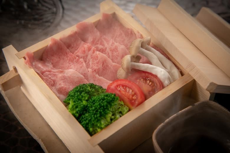 겐카이나다의 바다가 차려지는 상
