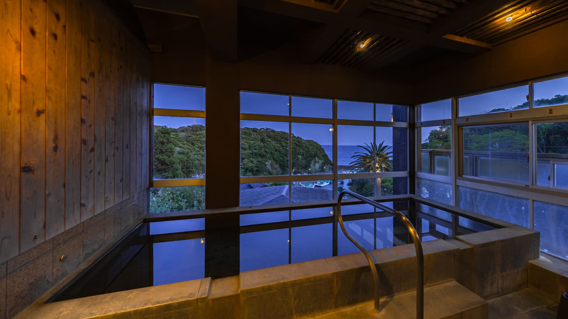 The Landscape Yosano Akiko Wrote About