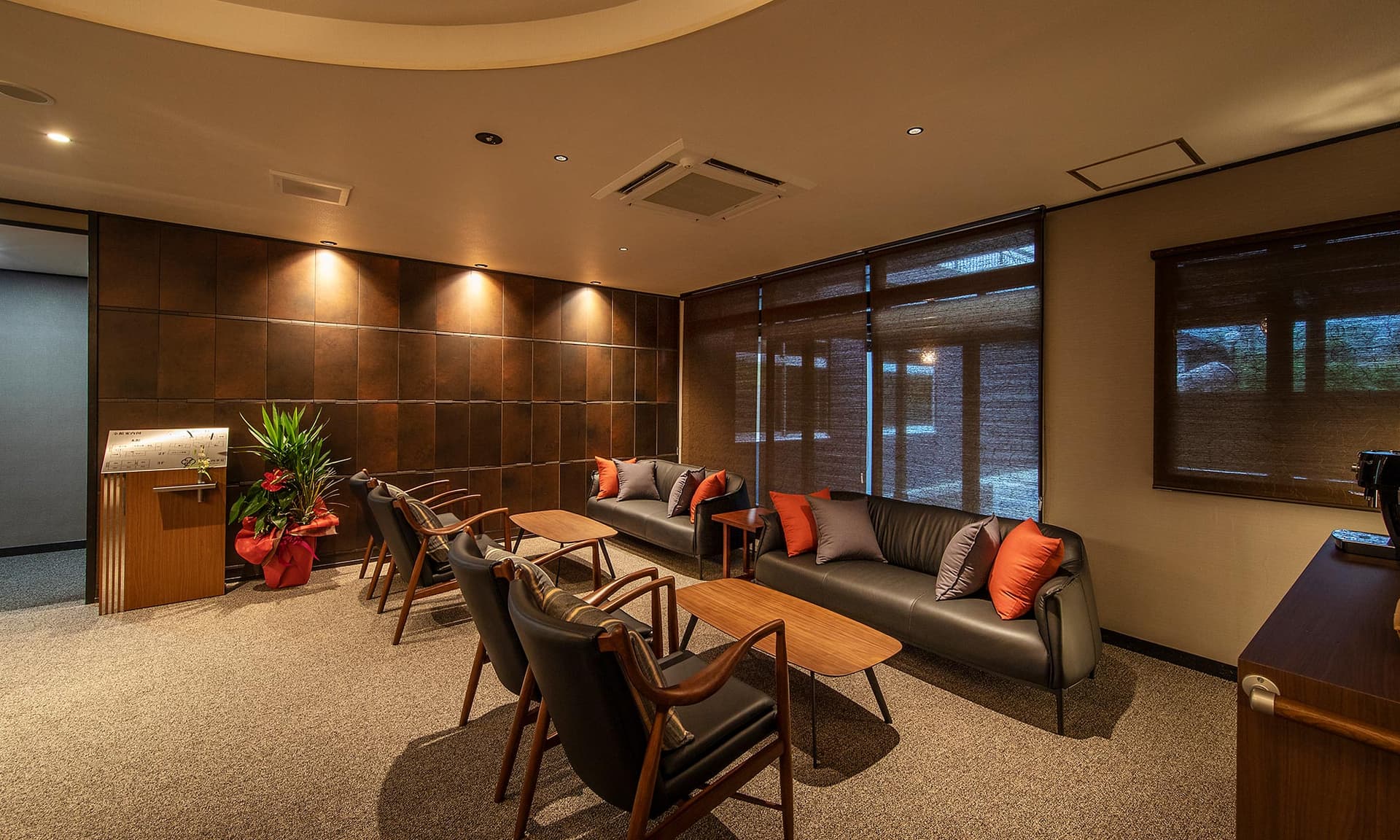 Lobby, Front Desk, and In-House Facilities
