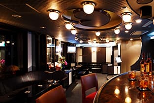 In-House Facilities and Relaxation