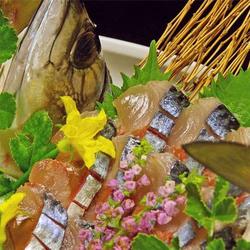 분고 바다의 제철 재료로 차리는 교토풍 가이세키