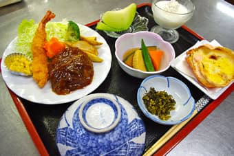 세 곳의 식사 공간