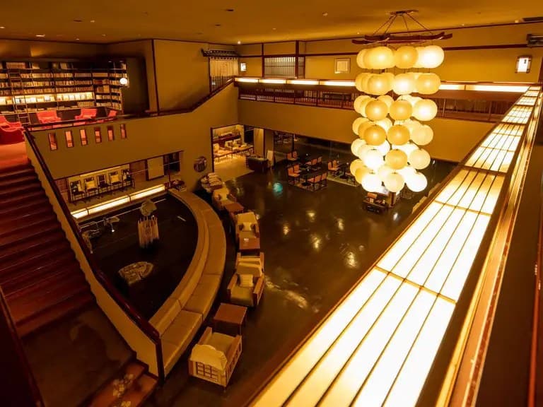 A 3,000-Volume Library and an Art Gallery