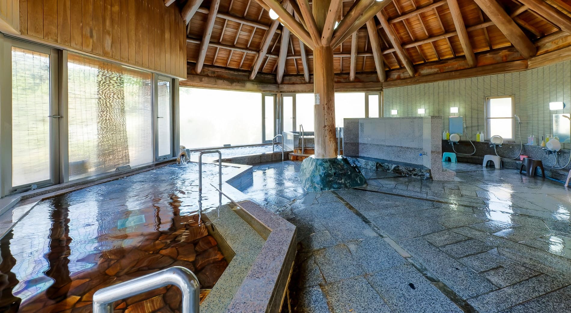 Unwinding in the open-air bath