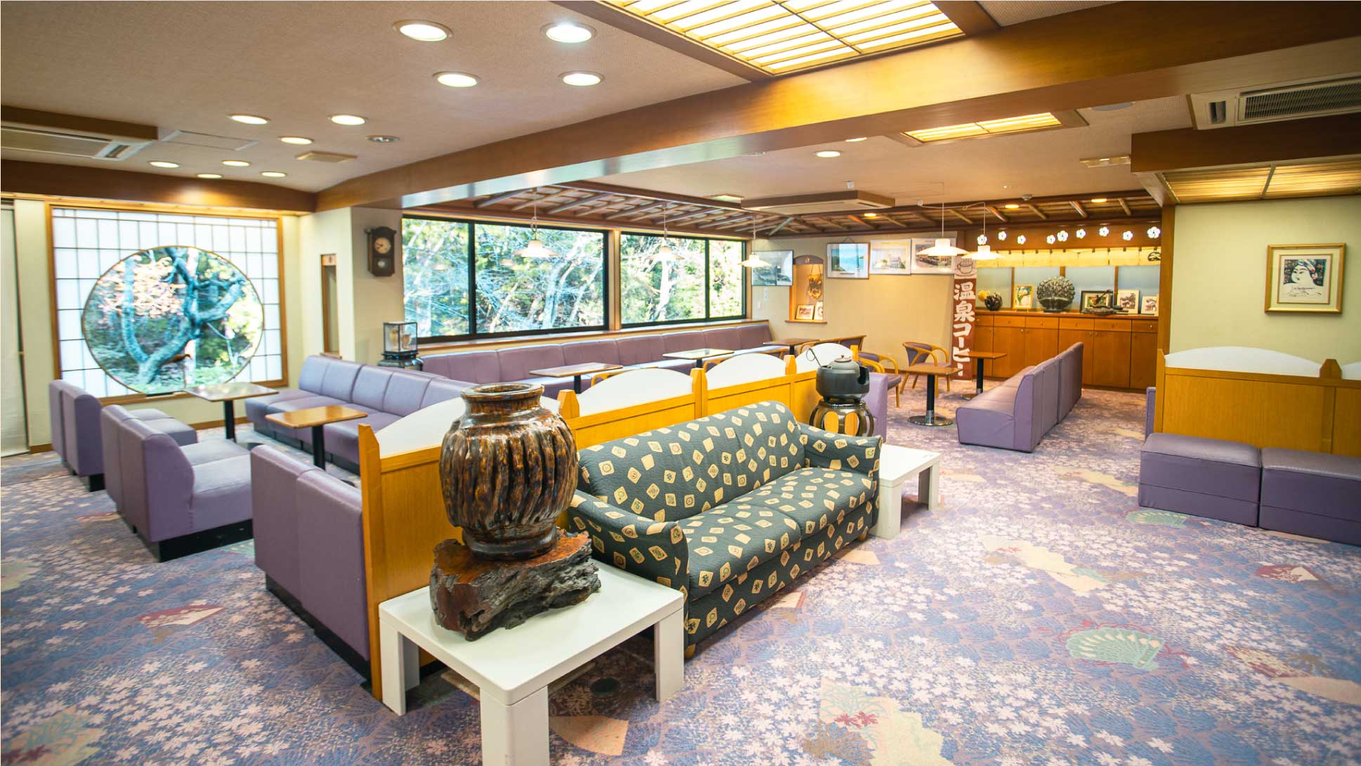 An hour to Miyajima, mountain-village activities