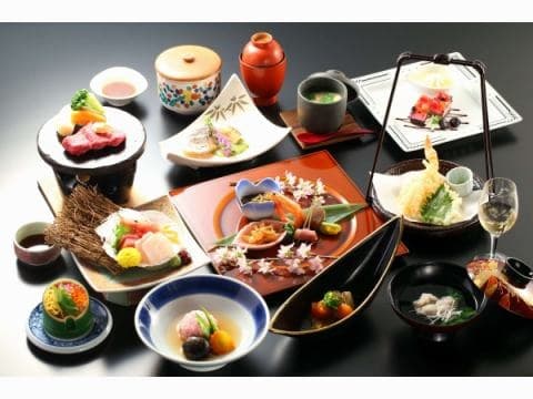 The Chef's Seasonal Kaiseki