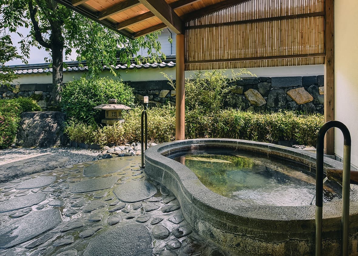 Gardens and Open-Air Baths