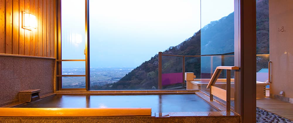 View Baths, Indoors and Out