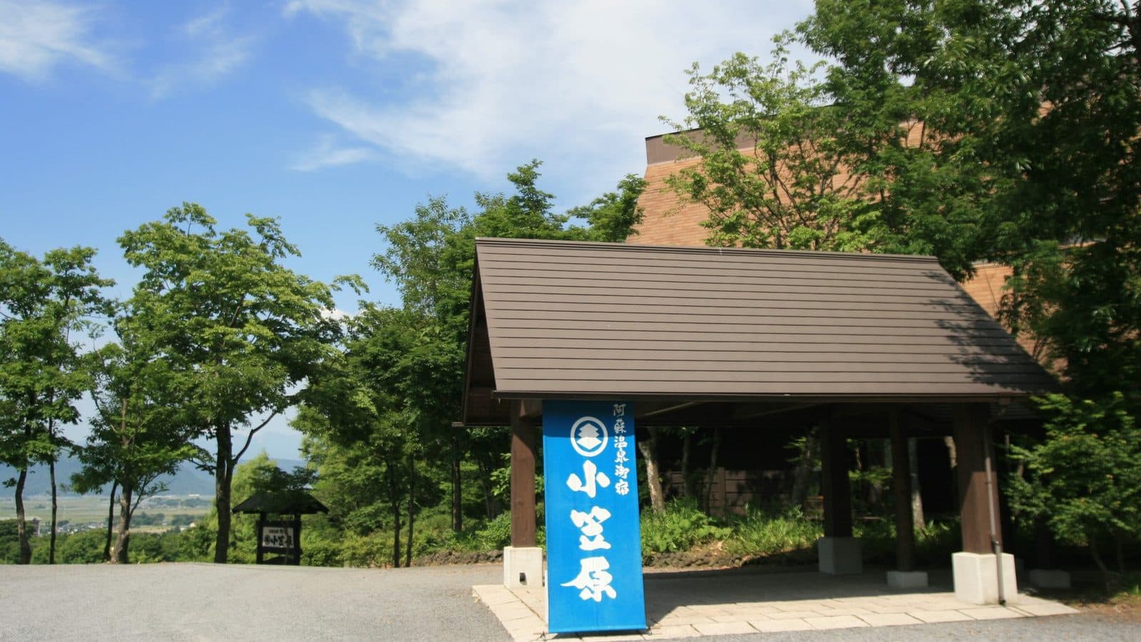 주변 명소와 교통