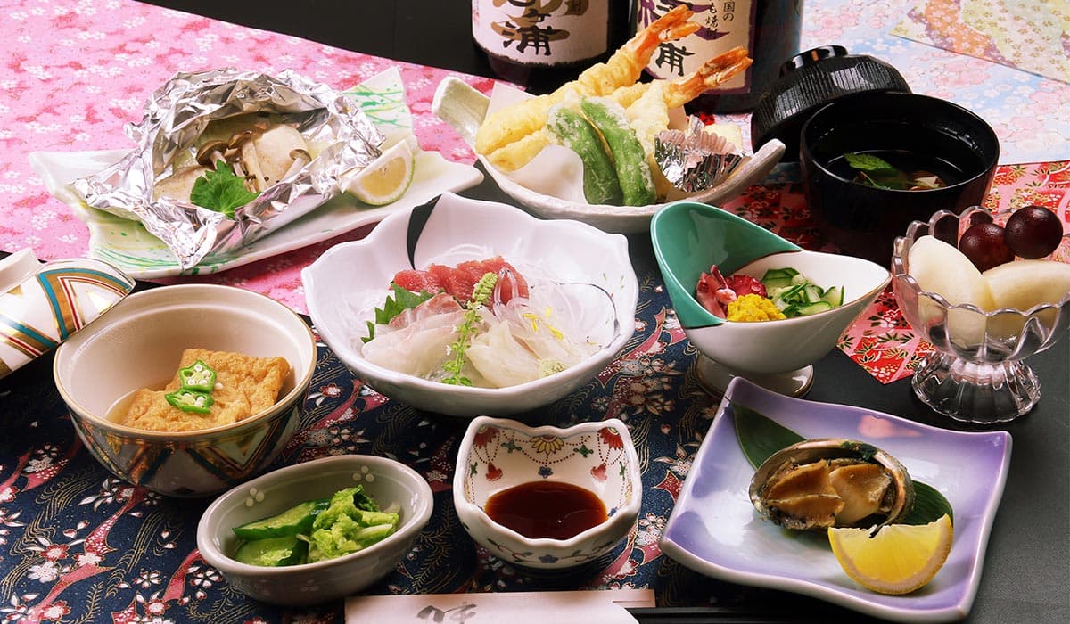 Fresh Fish Dishes From the Innkeeper