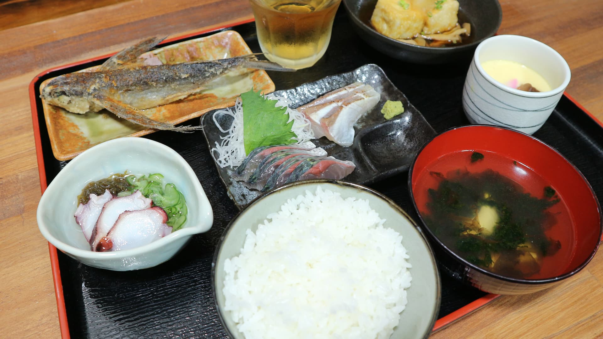 A Seasonal Seafood Dinner