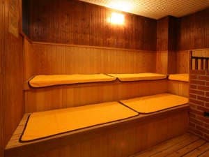 A Sauna to Warm the Body